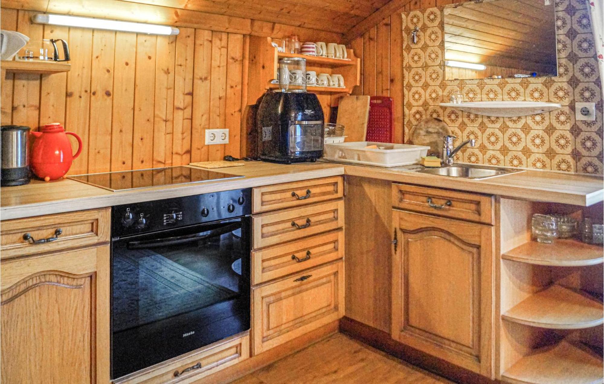 1 Bedroom Cozy Apartment In Hinterburg エクステリア 写真